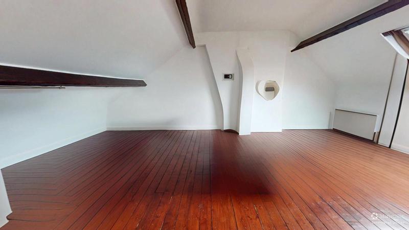 Studio - 40 m² - 1 pièce