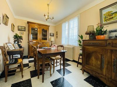 Maison - 120 m² - 7 pièces