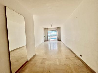 Appartement - 87 m² - 4 pièces