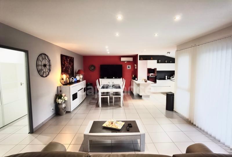 Maison - 85 m² - 3 pièces