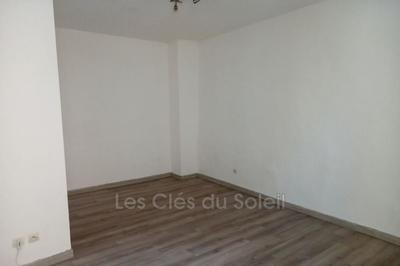 Immeuble - 217 m² - 11 pièces