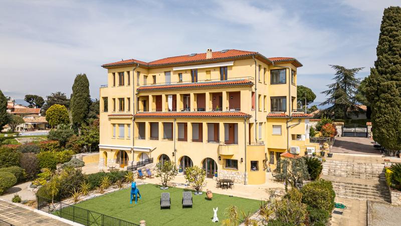 Appartement - 118 m² - 3 pièces