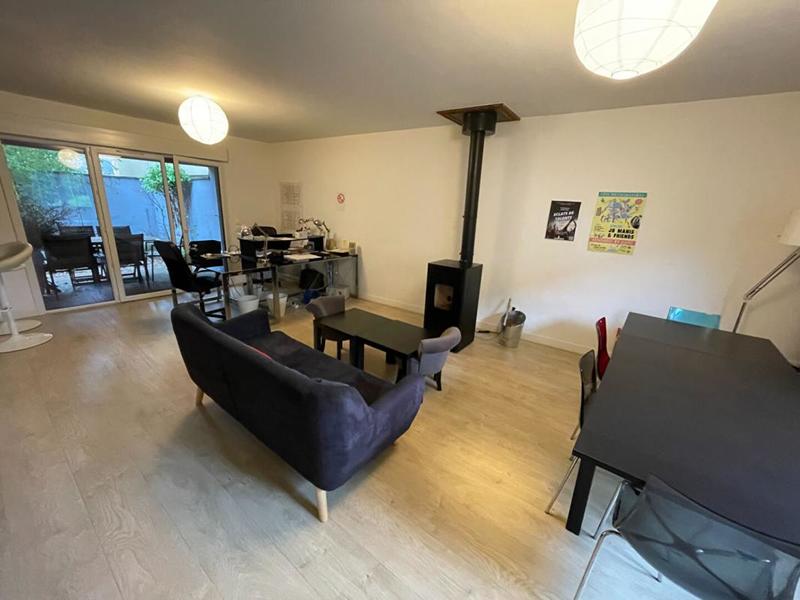 Maison - 97 m² - 5 pièces