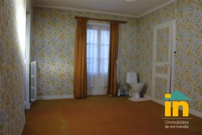 Maison - 84 m² - 4 pièces