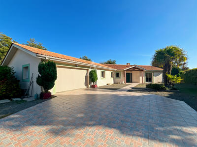 Maison - 166 m² - 5 pièces