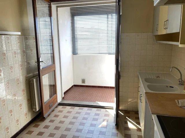 Appartement - 80 m² - 3 pièces