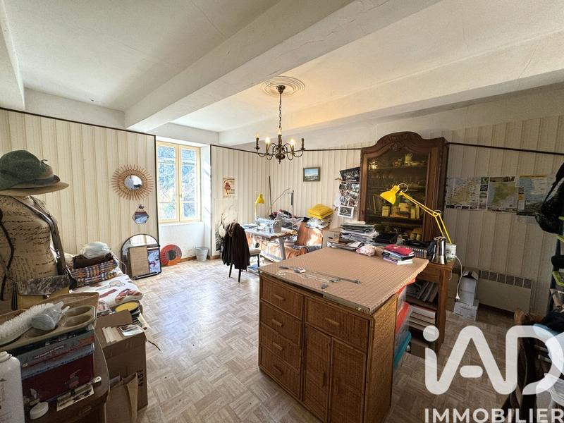 Maison de village - 214 m² - 8 pièces