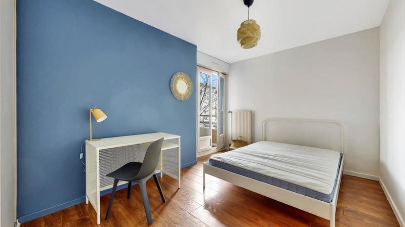 Chambre - 11 m² - 1 pièce