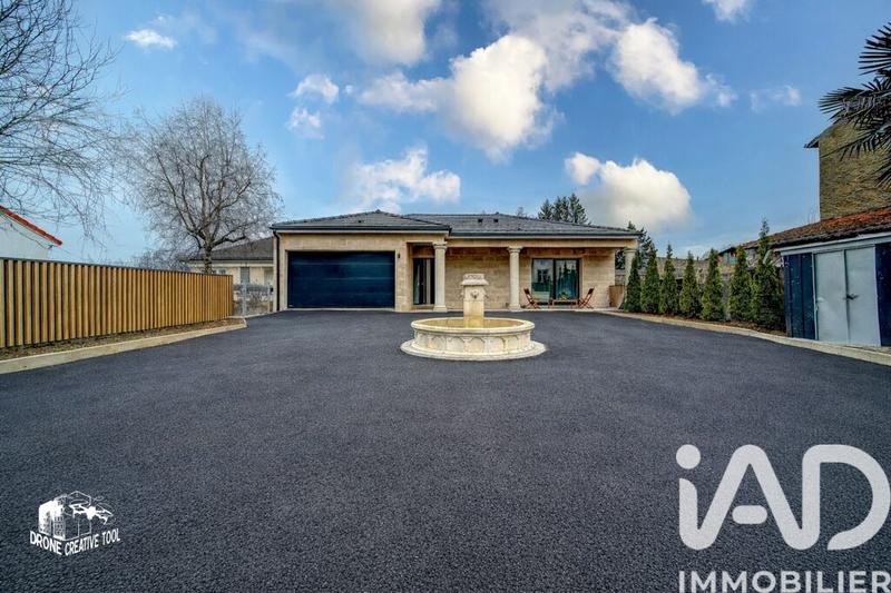 Maison - 122 m² - 6 pièces