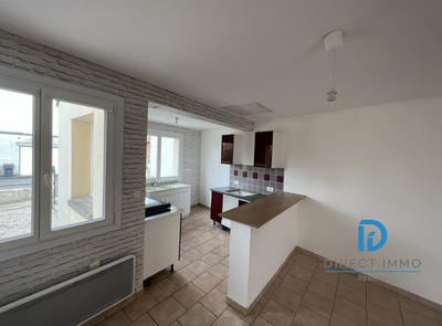 Maison - 95 m² - 5 pièces