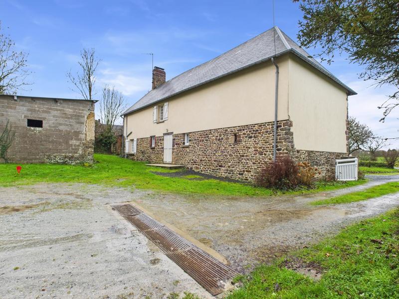 Maison - 111 m² - 6 pièces