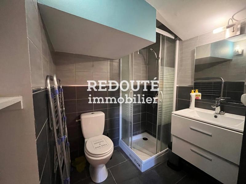 Studio - 23 m² - 1 pièce