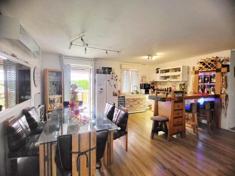 Maison - 87 m² - 4 pièces