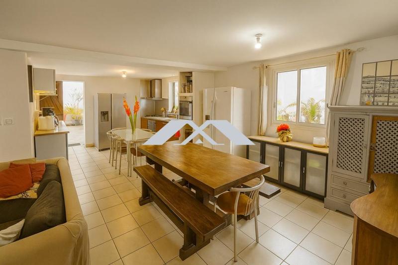 Maison - 119 m² - 6 pièces