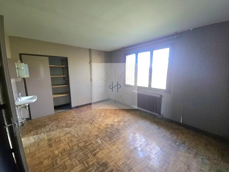 Maison - 106 m² - 6 pièces