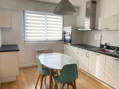 Appartement - 65 m² - 2 pièces