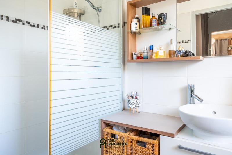 Maison - 89 m² - 3 pièces