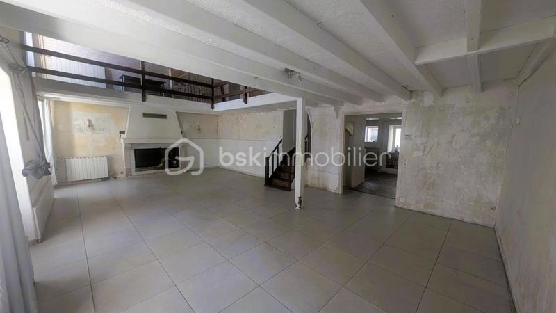 Maison de village - 176 m² - 10 pièces