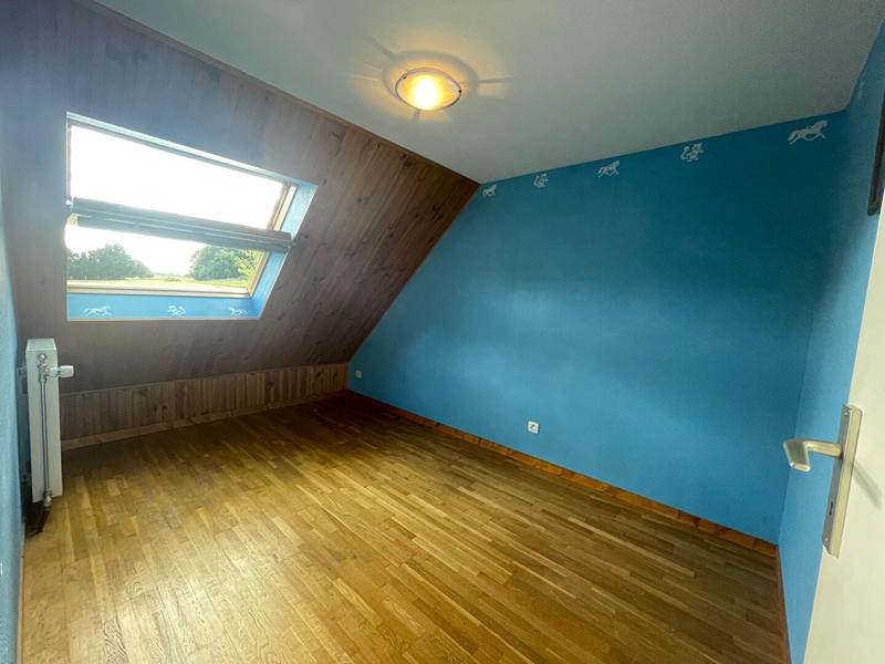 Maison - 145 m² - 8 pièces