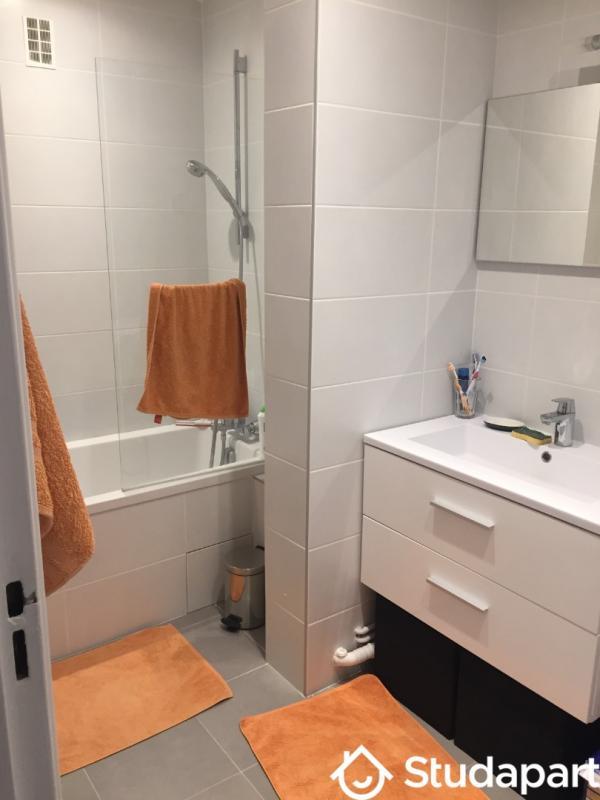 Chambre - 9 m² - 1 pièce