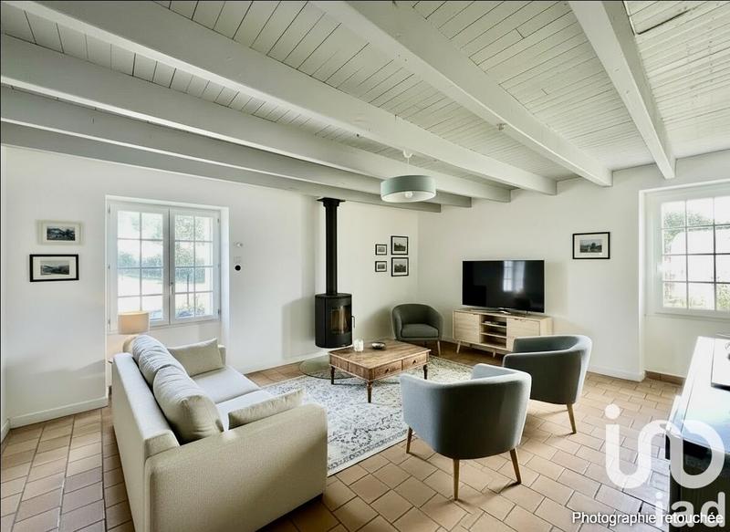 Maison - 140 m² - 5 pièces