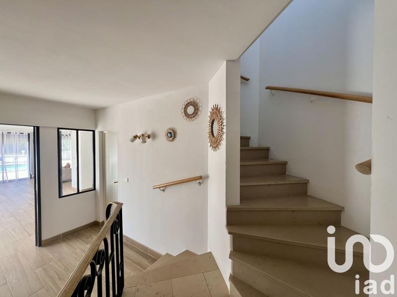 Maison de maîtres - 162 m² - 9 pièces