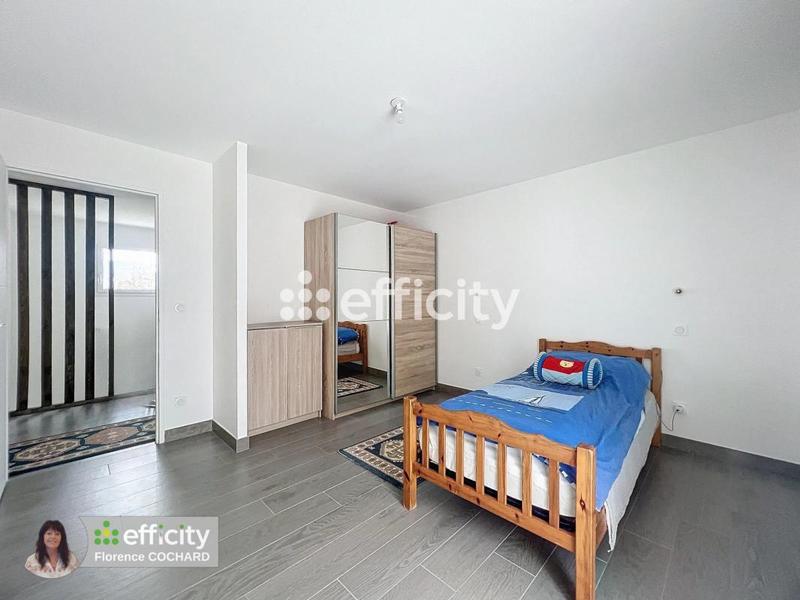 Maison - 140 m² - 5 pièces