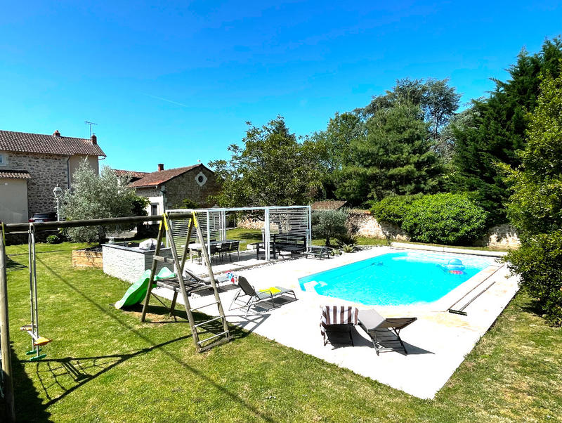 Maison de ville - 201 m² - 8 pièces