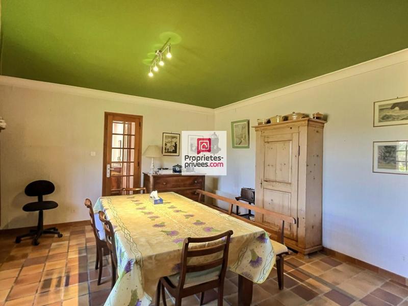 Maison - 190 m² - 5 pièces