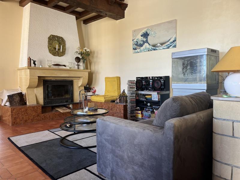 Maison traditionnelle - 320 m² - 7 pièces