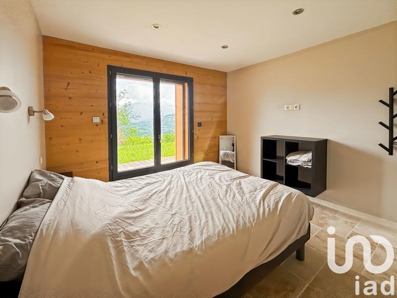 Châlet - 166 m² - 7 pièces