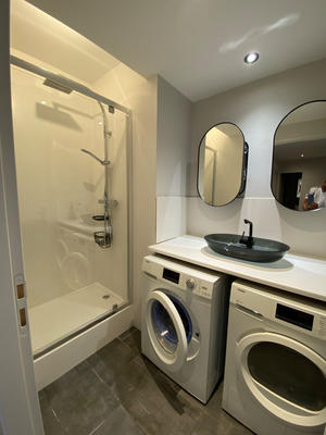 Appartement - 99 m² - 5 pièces