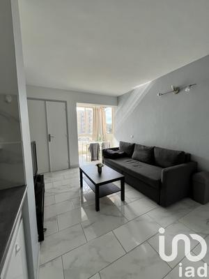 Studio - 24 m² - 1 pièce