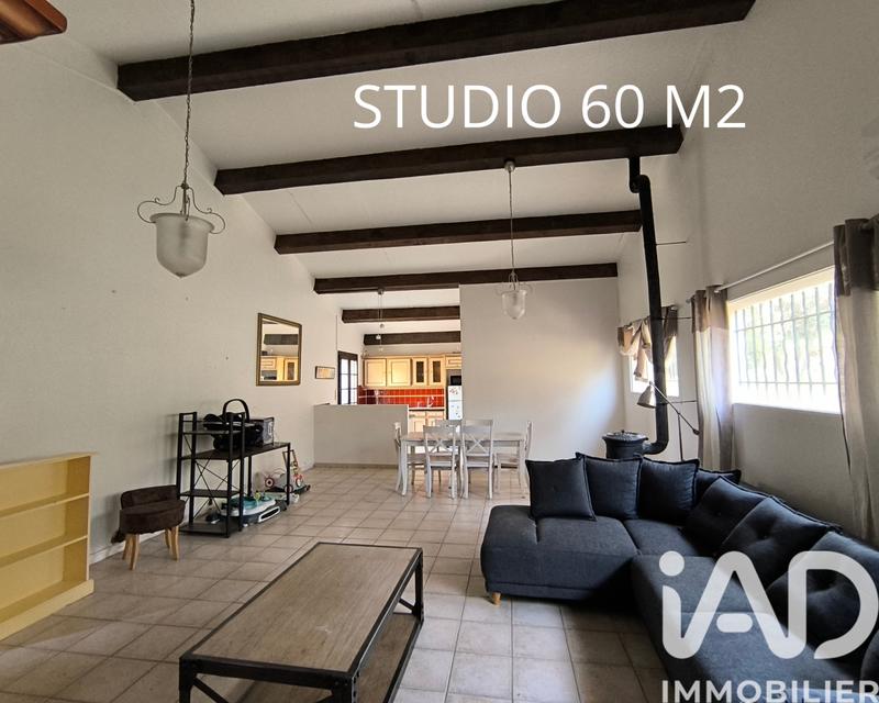 Maison - 232 m² - 6 pièces