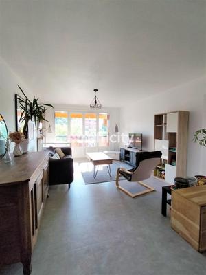 Appartement - 73 m² - 3 pièces