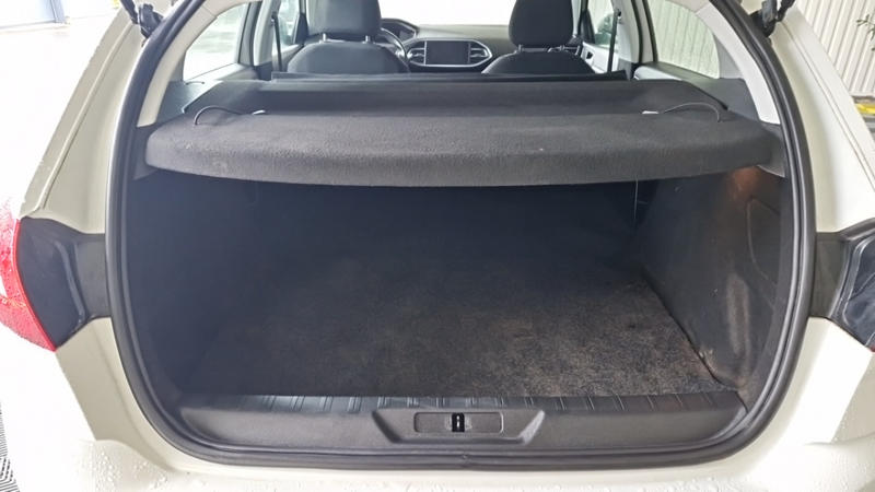 Peugeot 308 Affaire Bluehdi 100 Ss Bvm6 Premium Pack