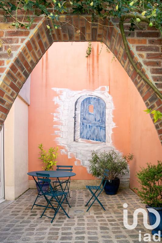 Maison de ville - 382 m² - 12 pièces