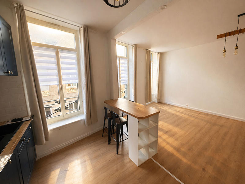 Appartement - 93 m² - 4 pièces