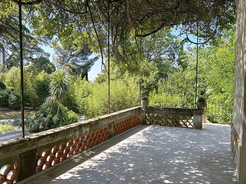 Maison - 207 m² - 8 pièces