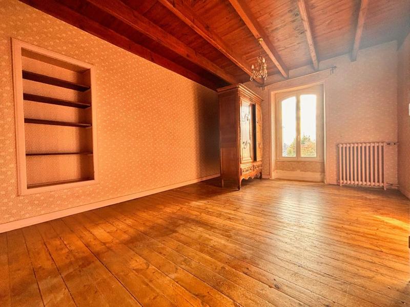 Maison - 94 m² - 4 pièces