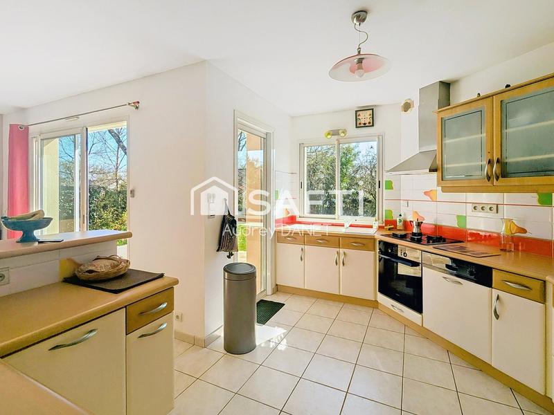 Maison - 147 m² - 7 pièces