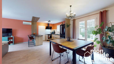 Maison - 88 m² - 4 pièces