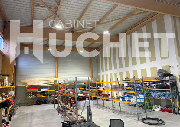 Local d'activité / Entrepôt - 463 m²