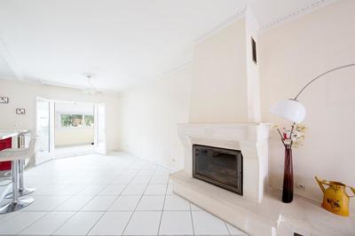 Maison - 180 m² - 7 pièces