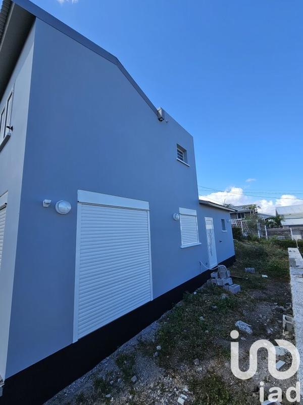 Maison - 97 m² - 4 pièces