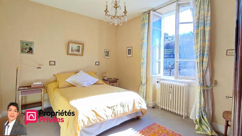 Maison - 320 m² - 14 pièces