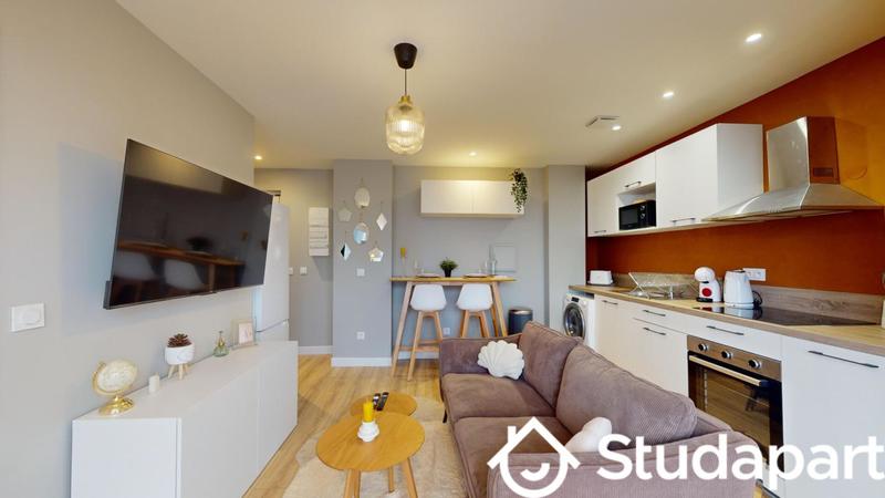 Chambre - 9 m² - 1 pièce