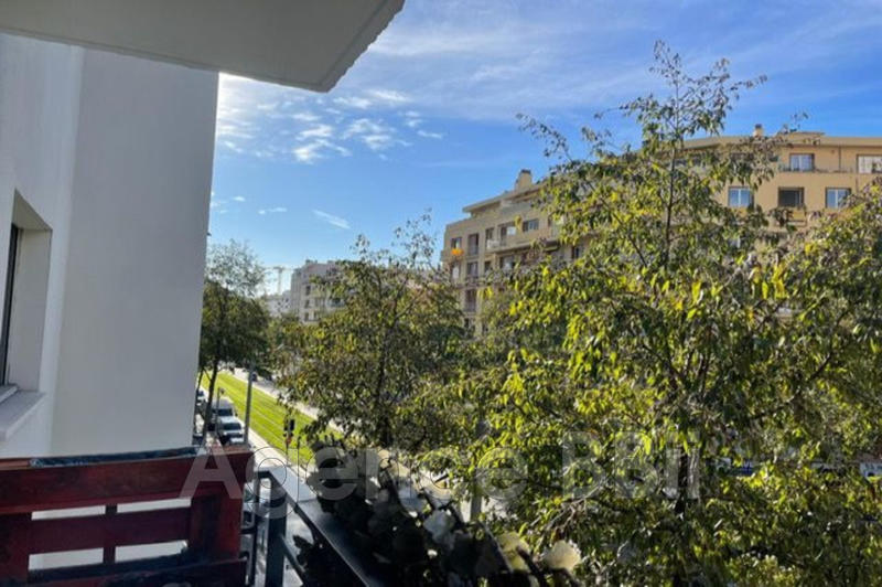 Appartement - 77 m² - 4 pièces