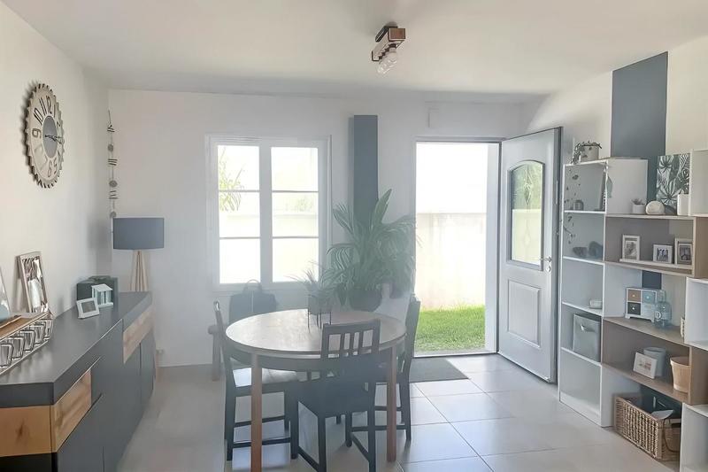 Maison - 100 m² - 4 pièces