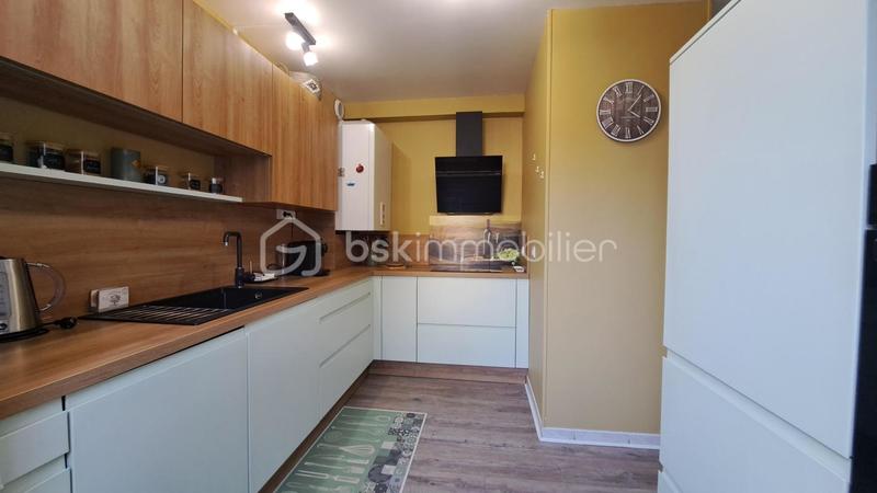 Maison - 92 m² - 4 pièces